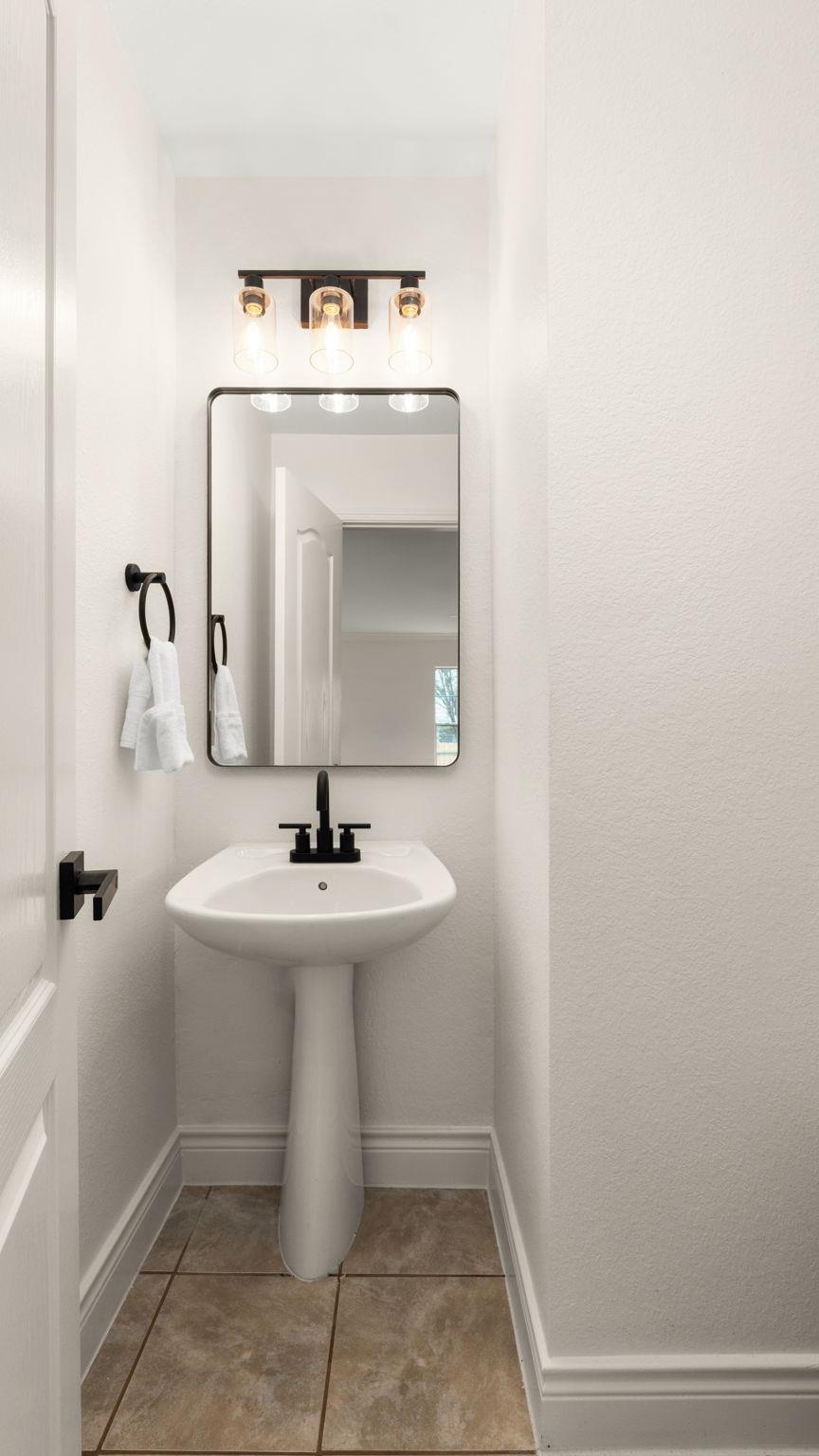 8553 Steamline Cir, Austin, TX 78745