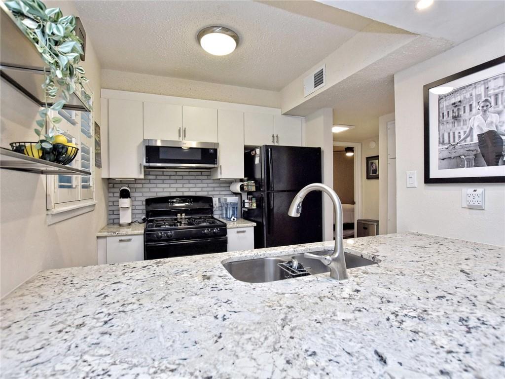 7801 Shoal Creek Blvd # 104, Austin, TX 78757