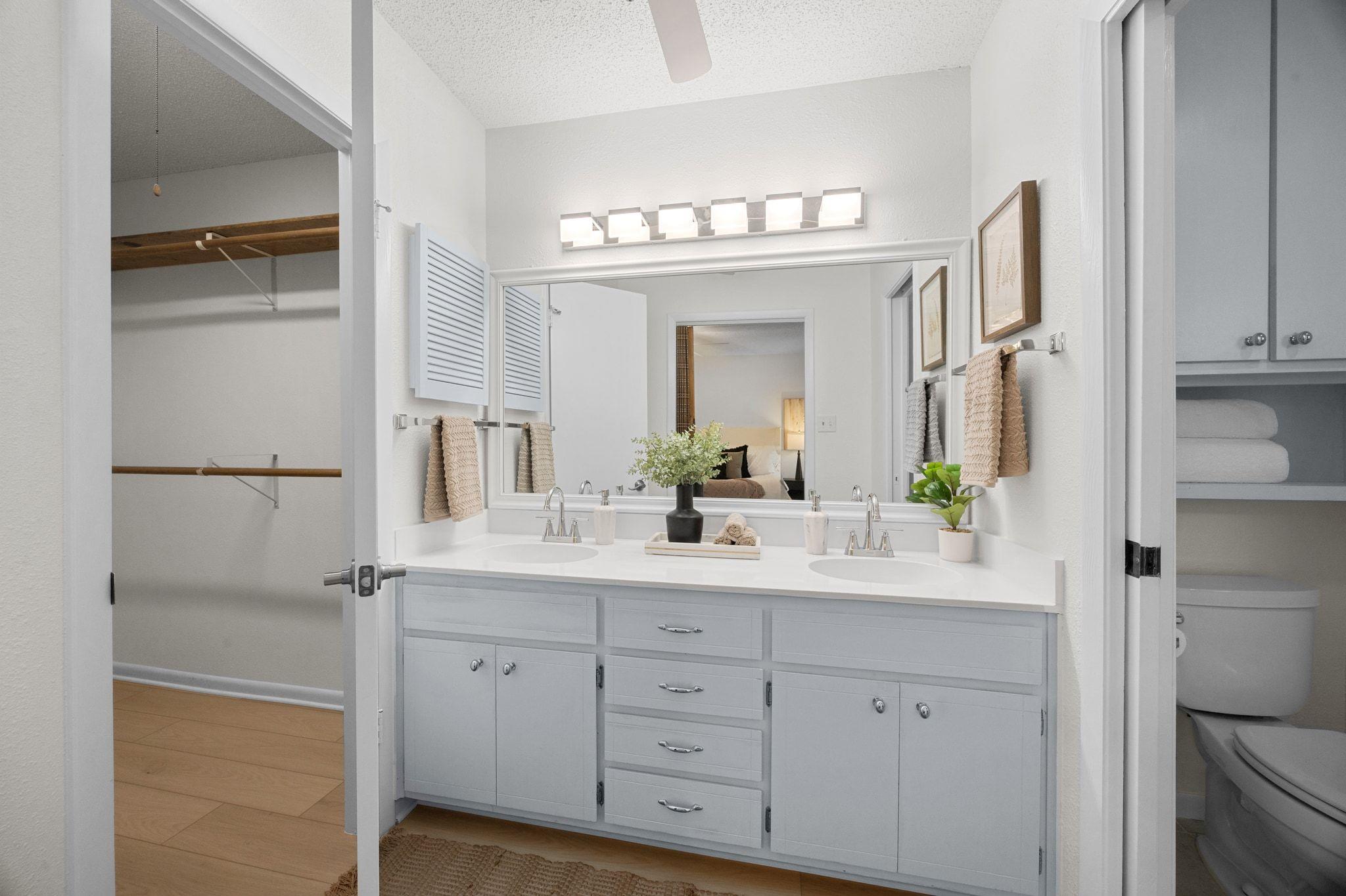 8518 Fathom Cir # 107, Austin, TX 78750