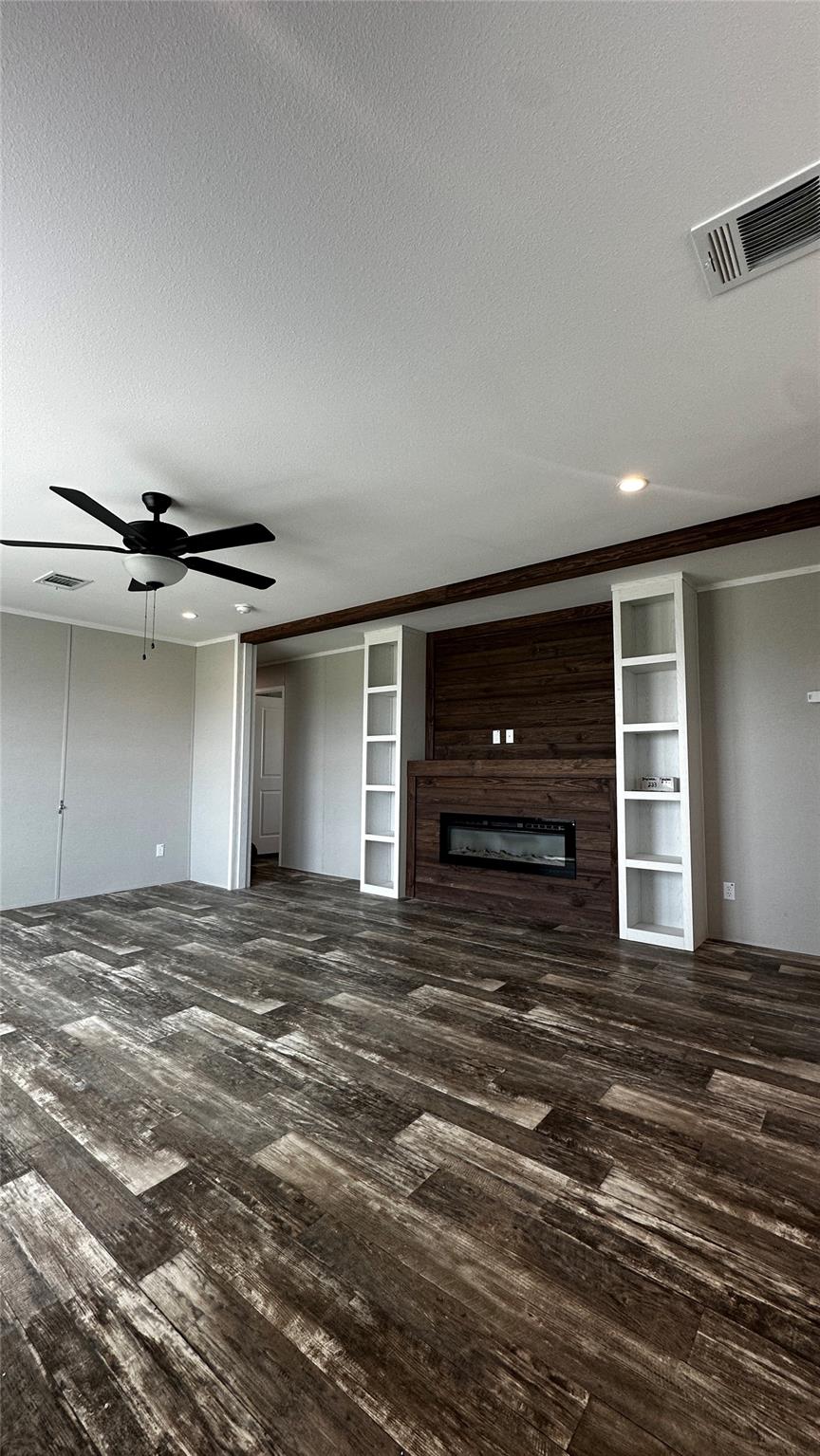 136 Caliza Dr, Bertram, TX 78605