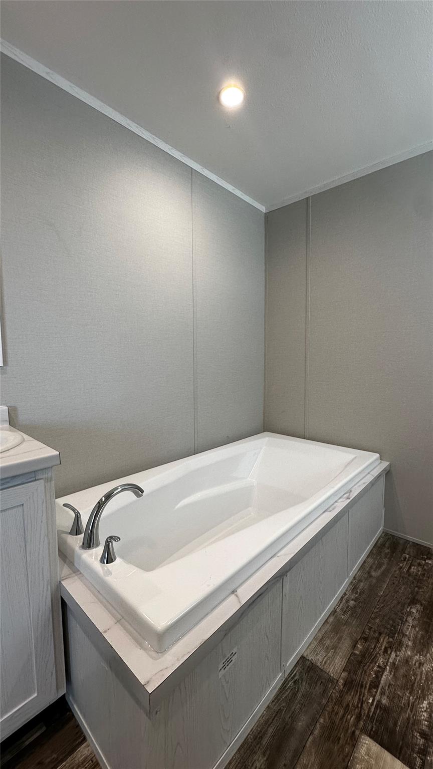 136 Caliza Dr, Bertram, TX 78605