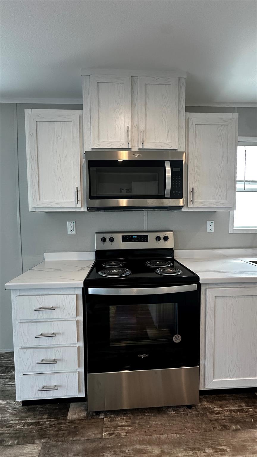 136 Caliza Dr, Bertram, TX 78605