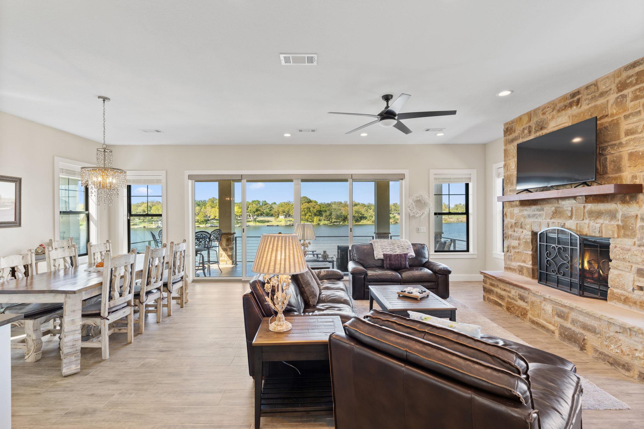 624 Waterside Dr, Marble Falls, TX 78654