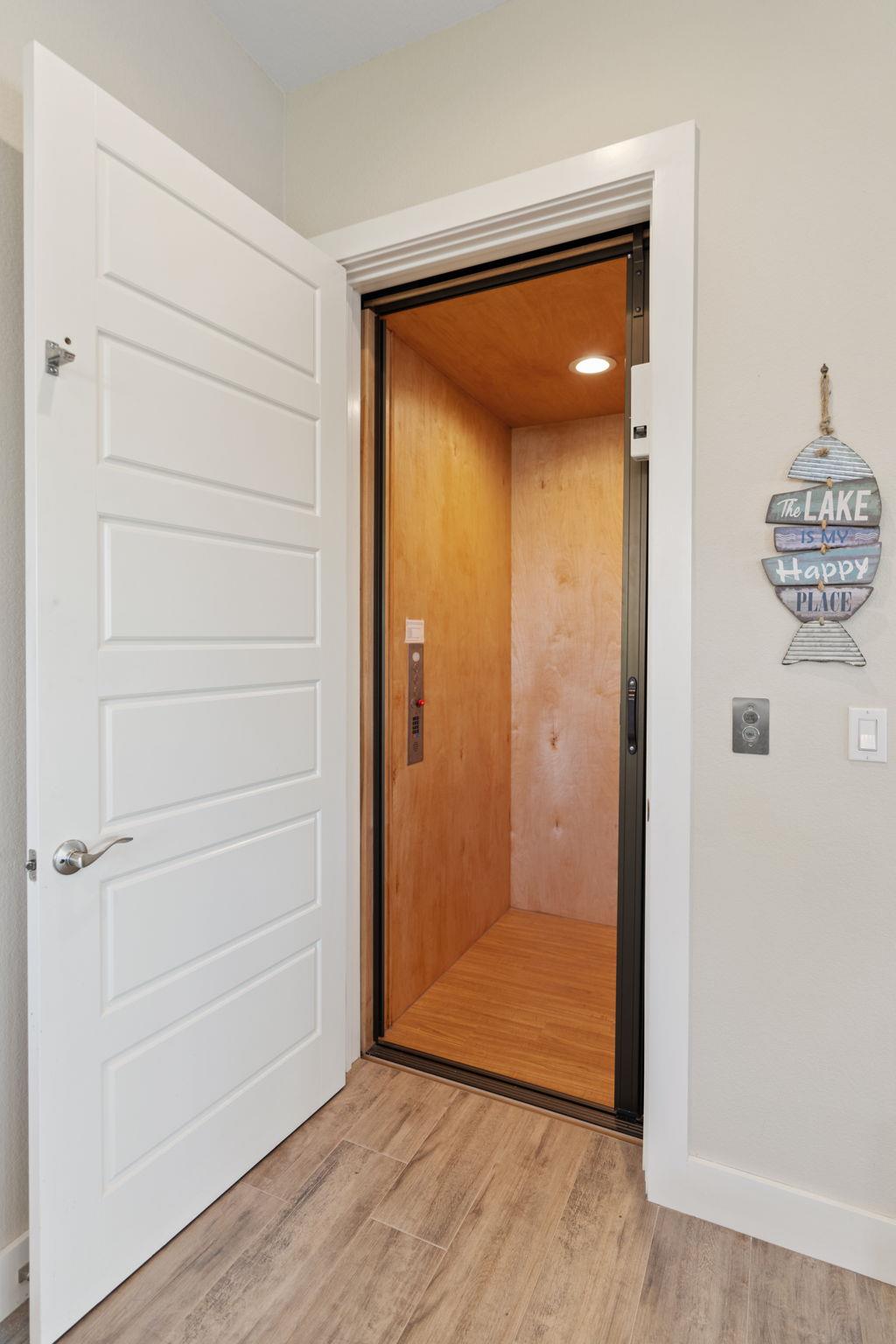 624 Waterside Dr, Marble Falls, TX 78654