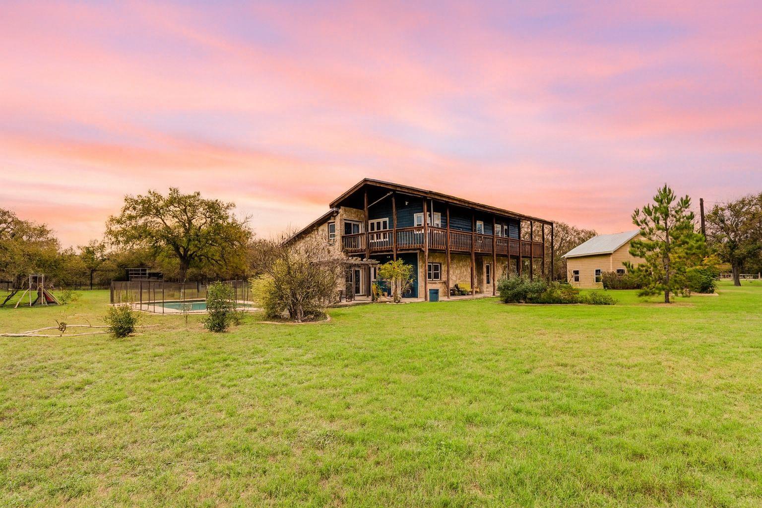 10427 Kirken St, Manor, TX 78653