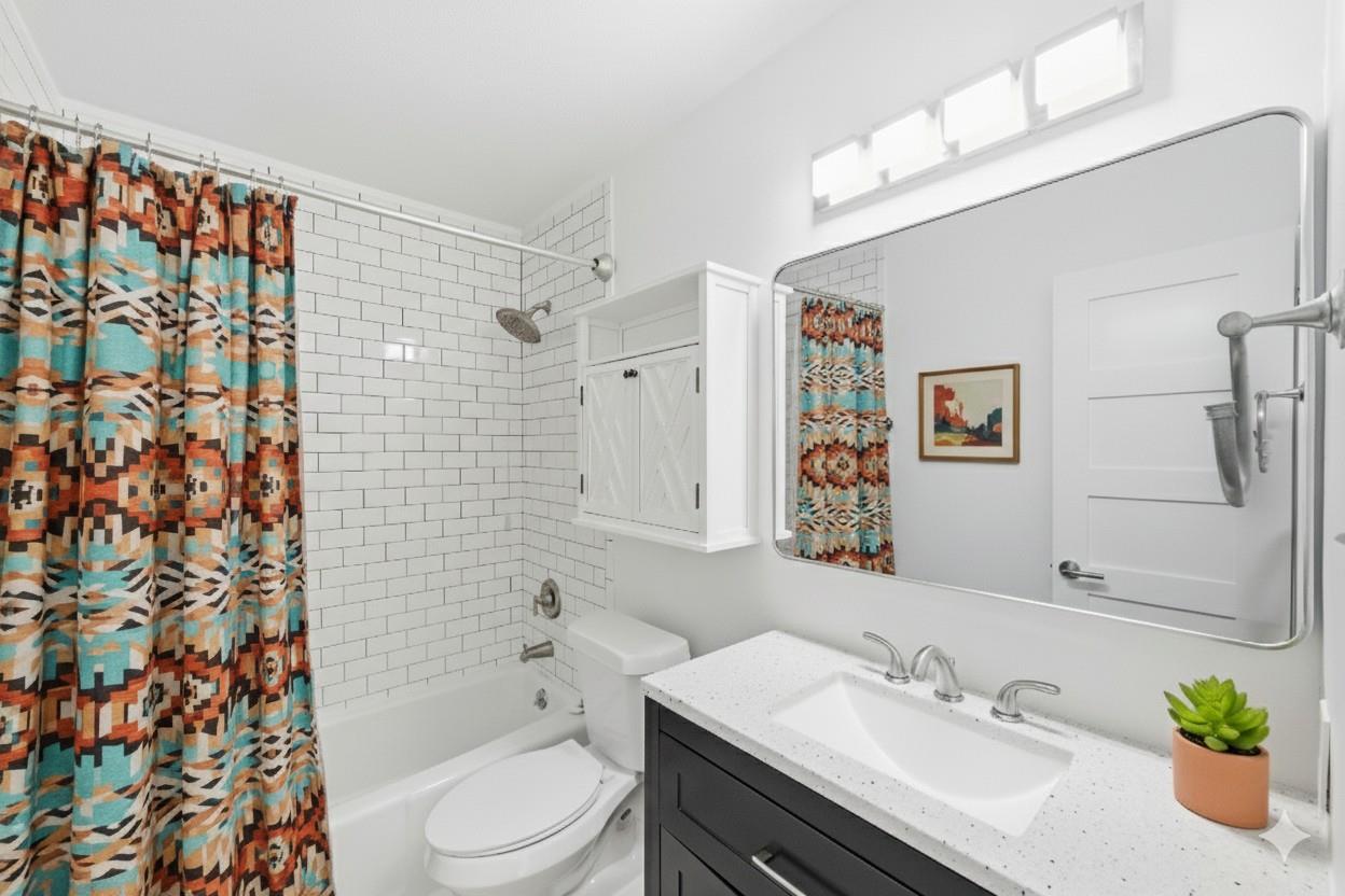 1304 Summit St # 102, Austin, TX 78741