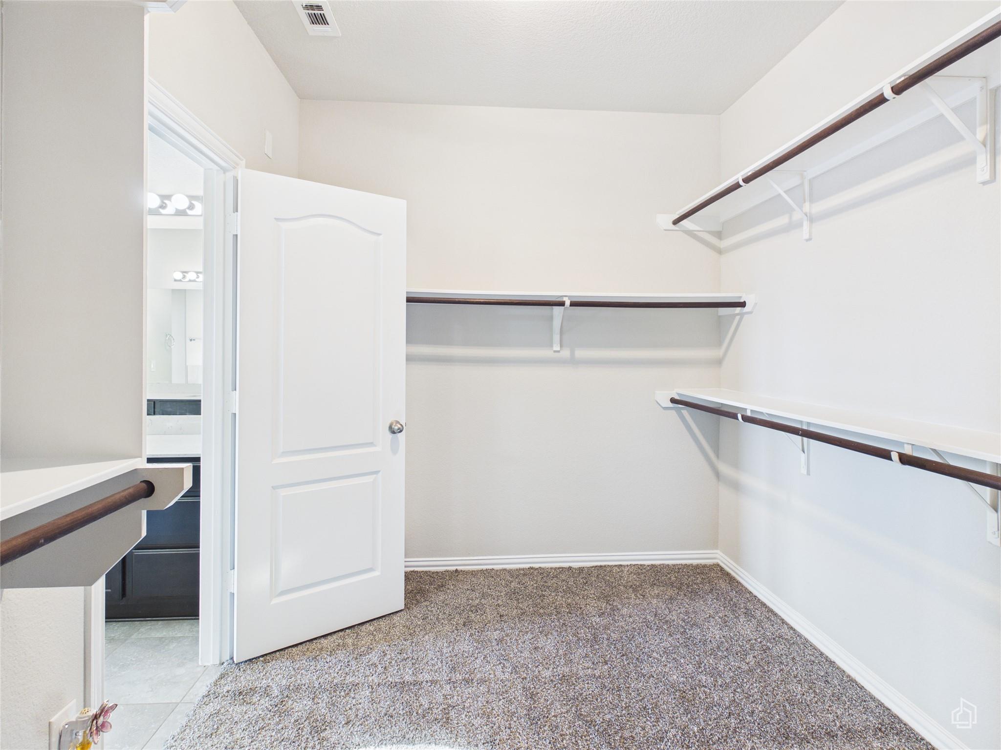 310 Hibiscus Dr, Hutto, TX 78634