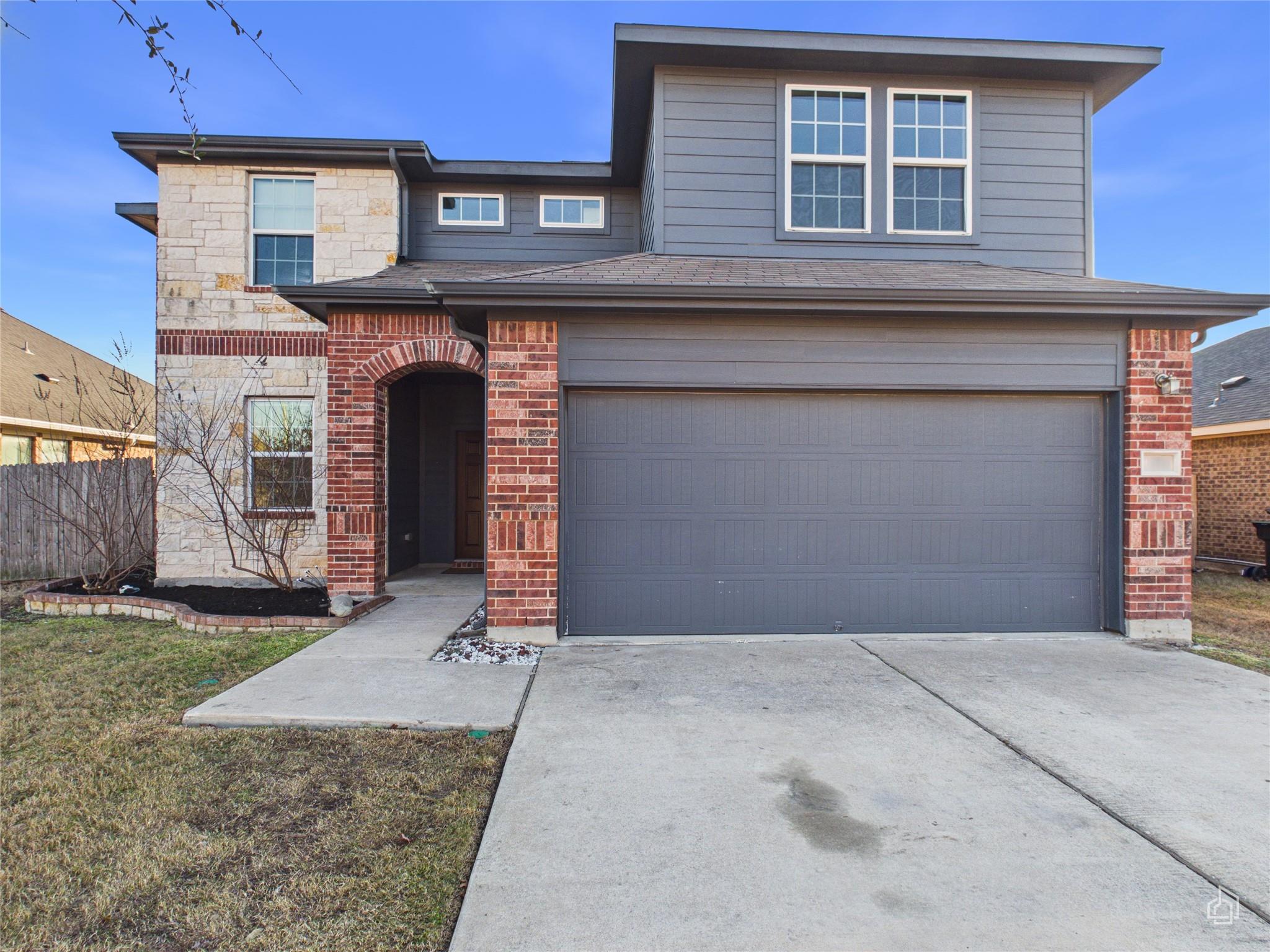 310 Hibiscus Dr, Hutto, TX 78634