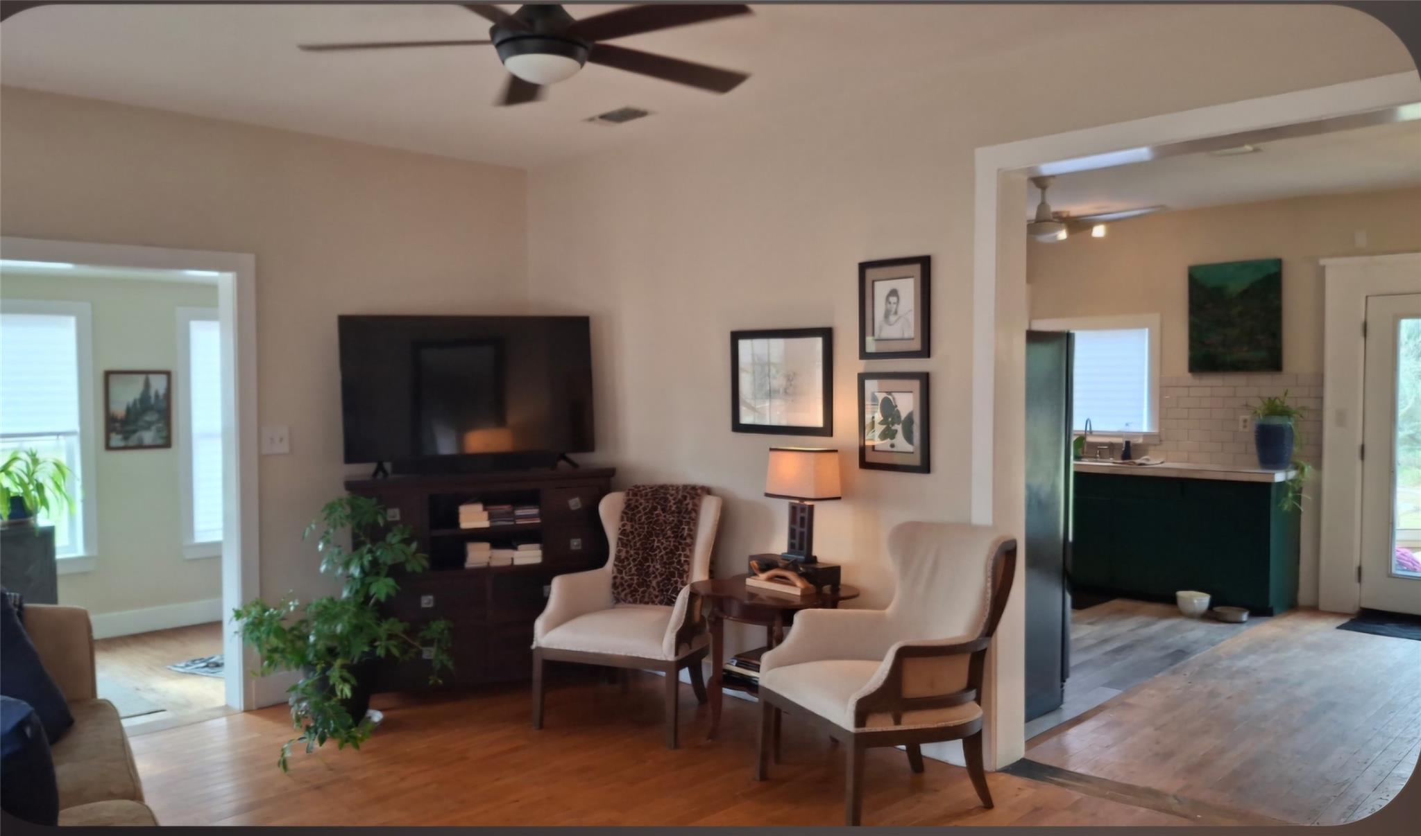 479 Mesquite Dr, Cedar Creek, TX 78612