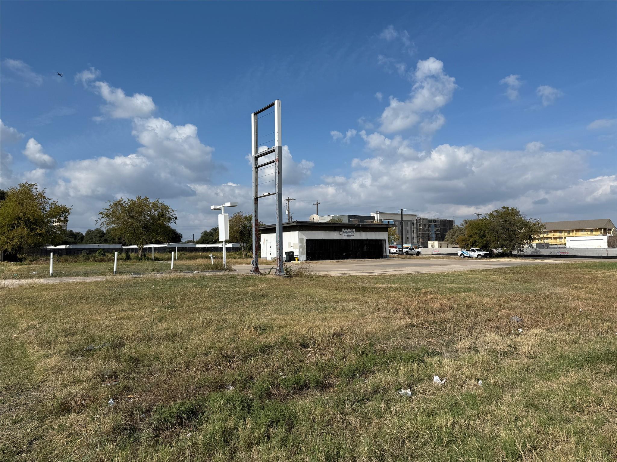221 N Interstate 35, Georgetown, TX 78628