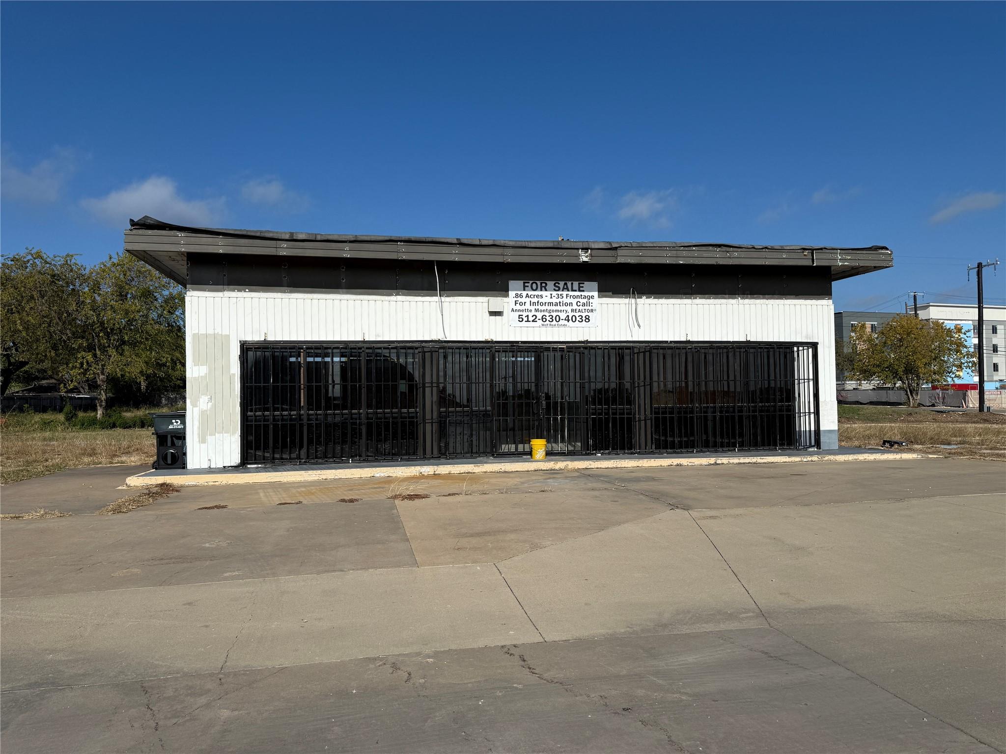 221 N Interstate 35, Georgetown, TX 78628