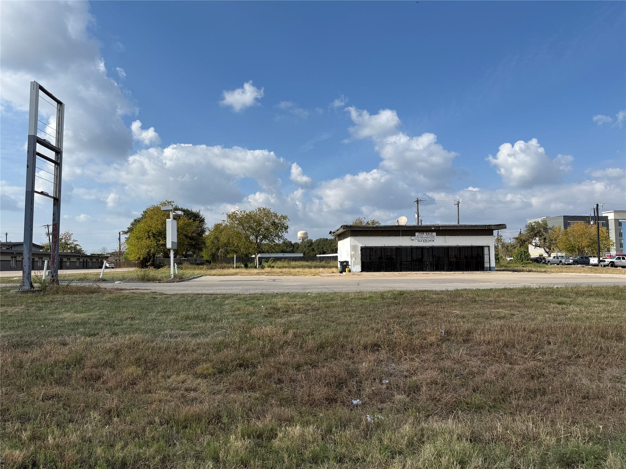 221 N Interstate 35, Georgetown, TX 78628
