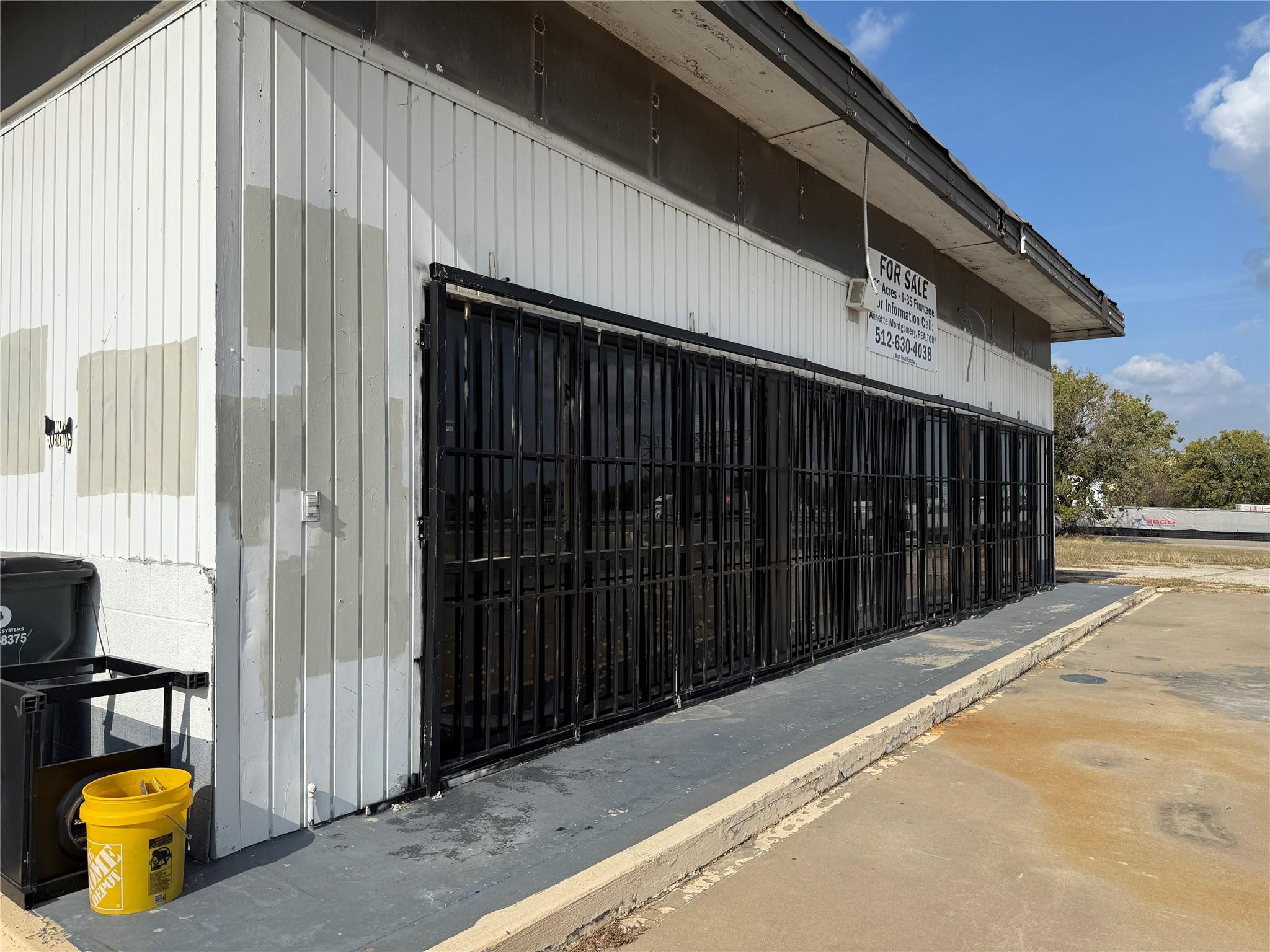 221 N Interstate 35, Georgetown, TX 78628