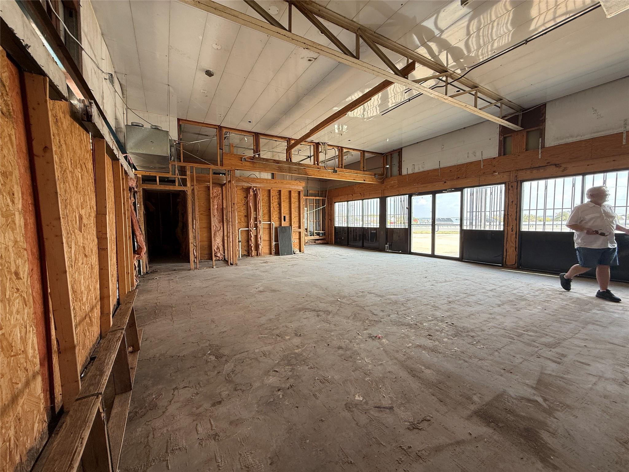 221 N Interstate 35, Georgetown, TX 78628