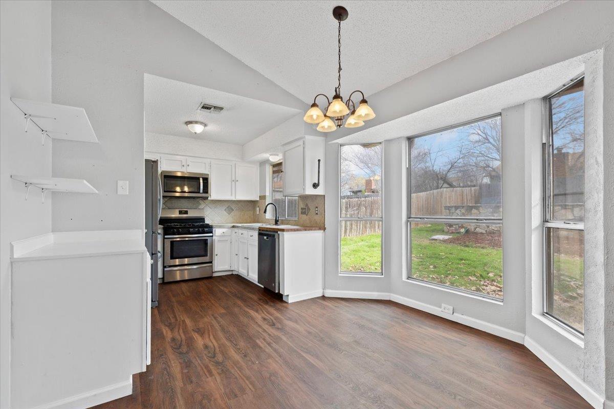 509 Suzzane Rd, Pflugerville, TX 78660