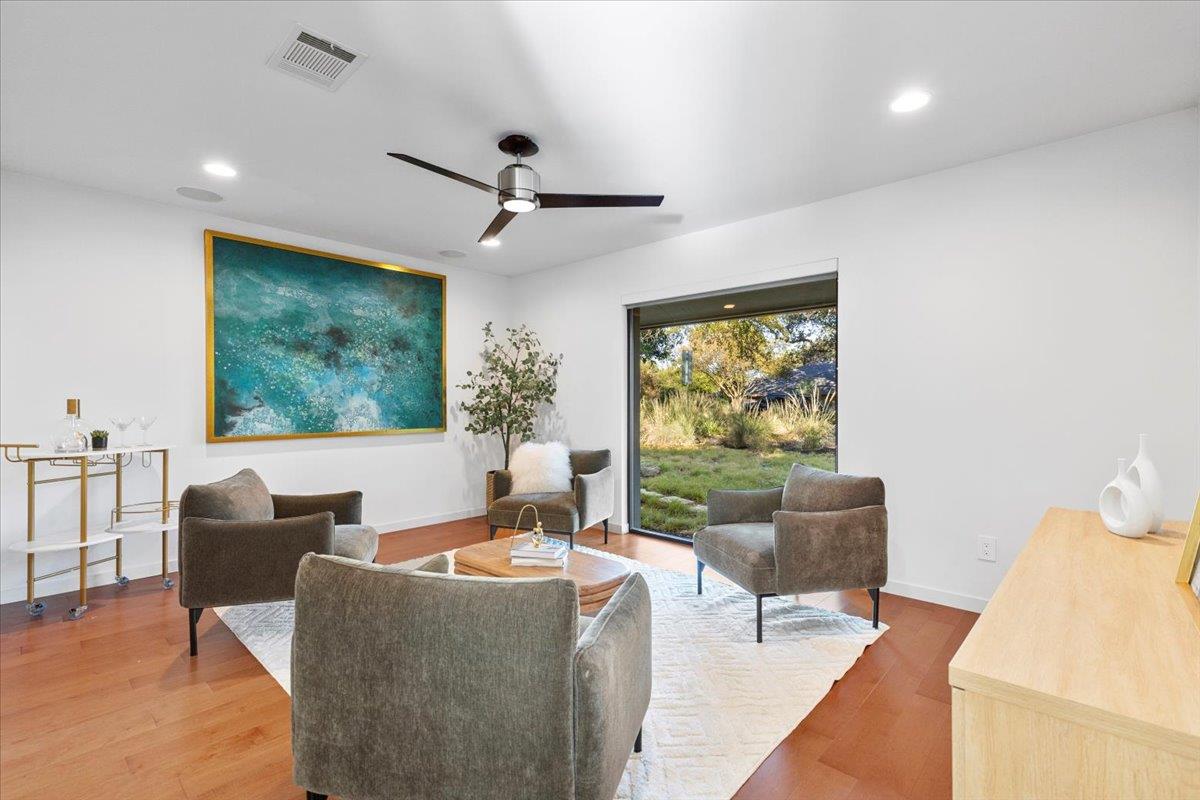 3923 Glengarry Dr, Austin, TX 78731