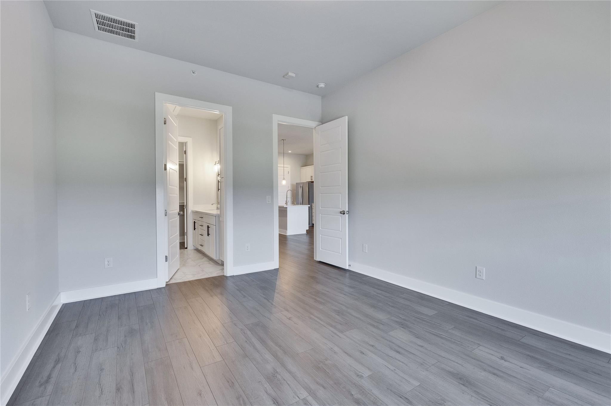 4507 E Martin Luther King Jr Blvd # 132, Austin, TX 78721