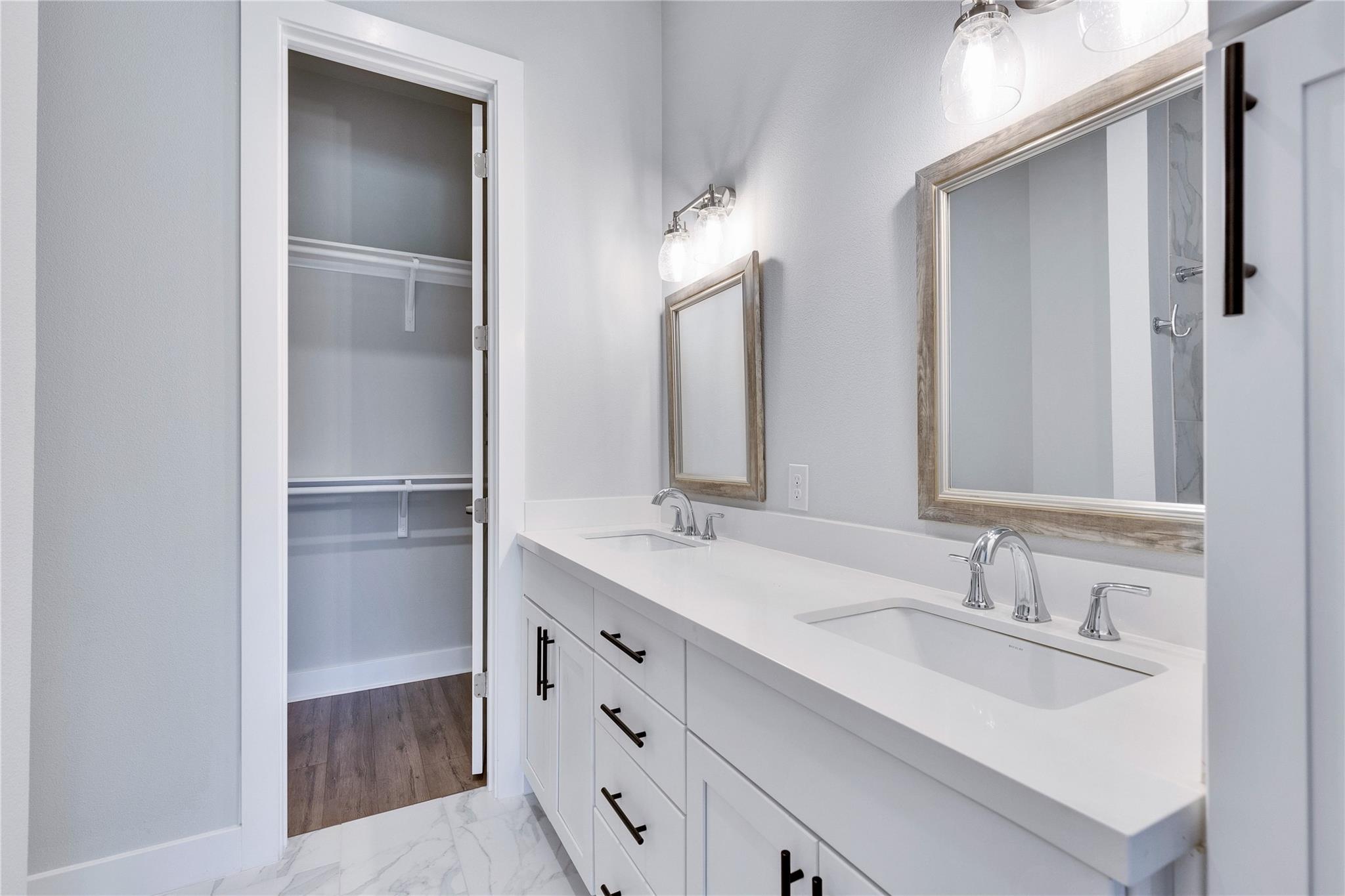 4507 E Martin Luther King Jr Blvd # 132, Austin, TX 78721