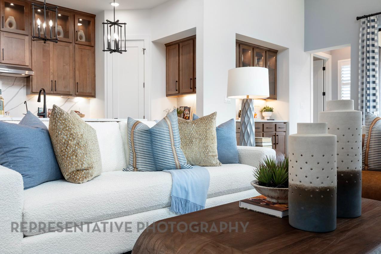 624 High Summit Dr, Georgetown, TX 78628