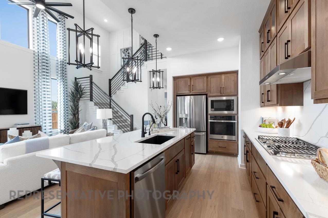 624 High Summit Dr, Georgetown, TX 78628