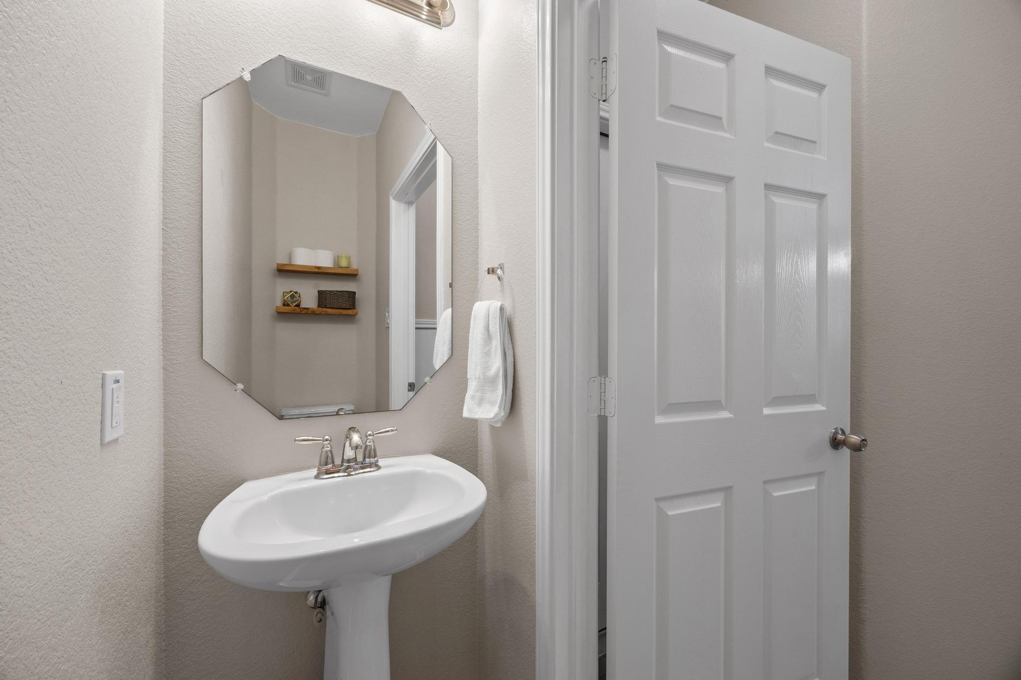 1310 W Parmer Ln # 9B, Austin, TX 78727