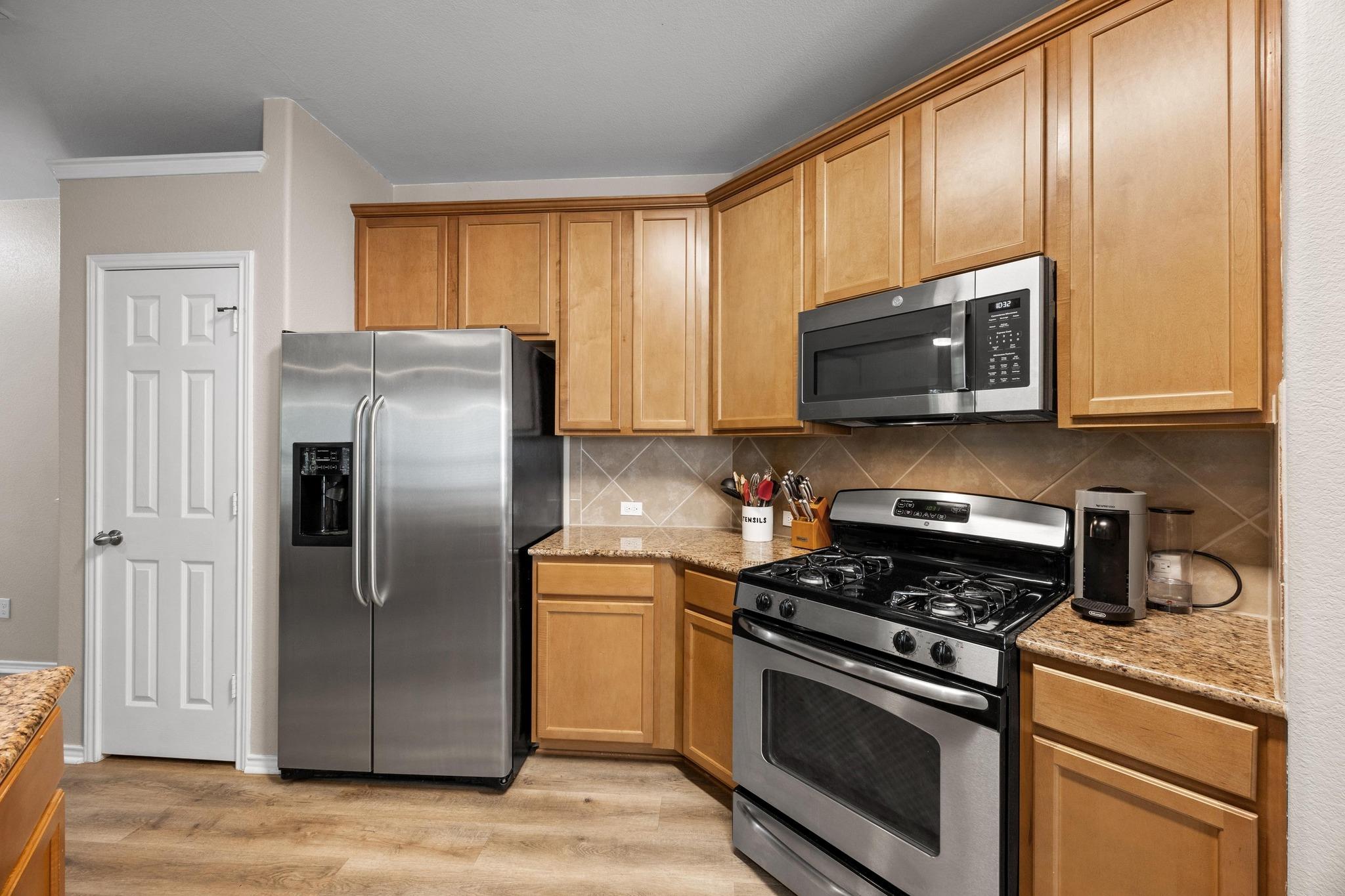 1310 W Parmer Ln # 9B, Austin, TX 78727