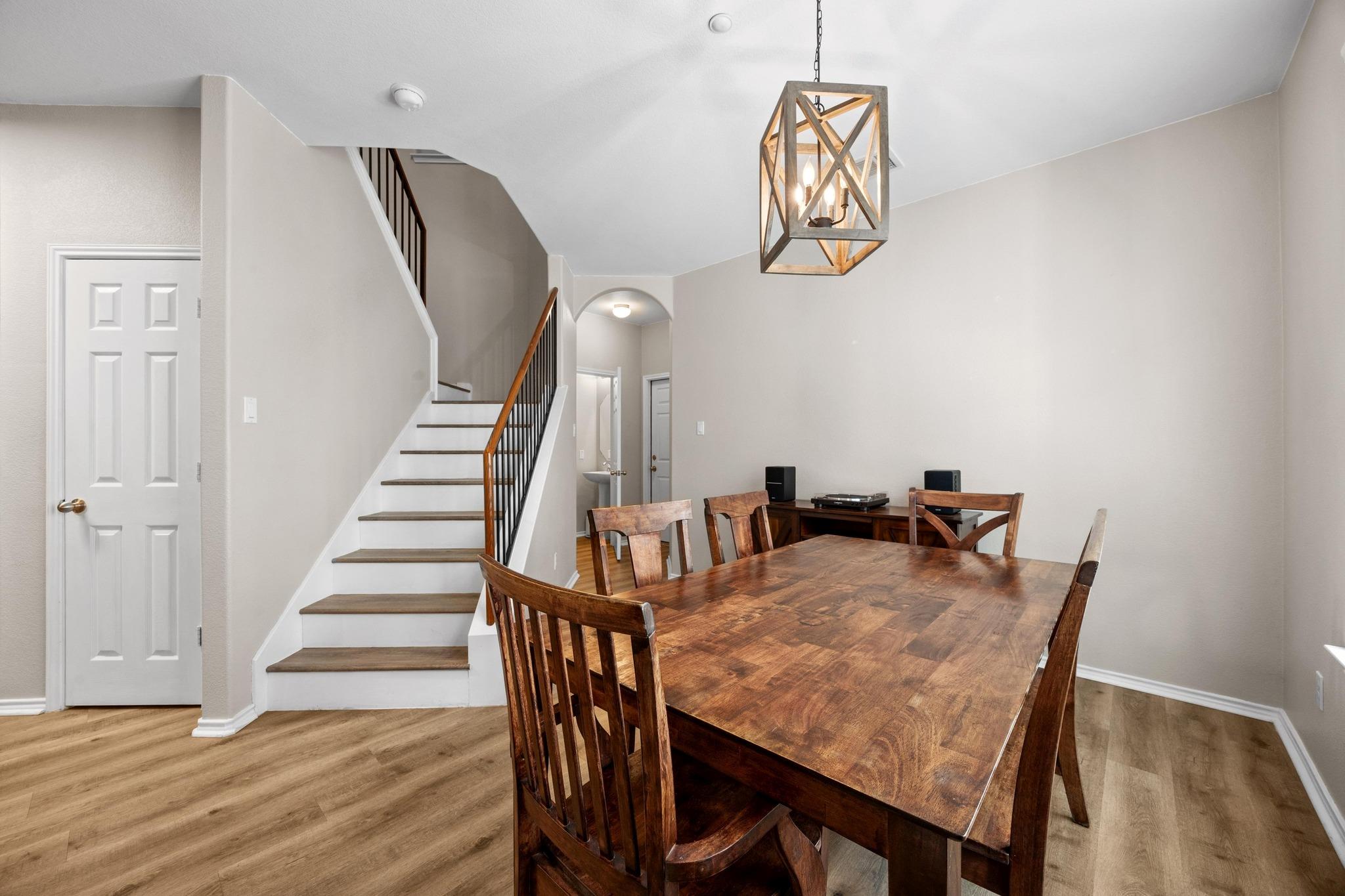 1310 W Parmer Ln # 9B, Austin, TX 78727