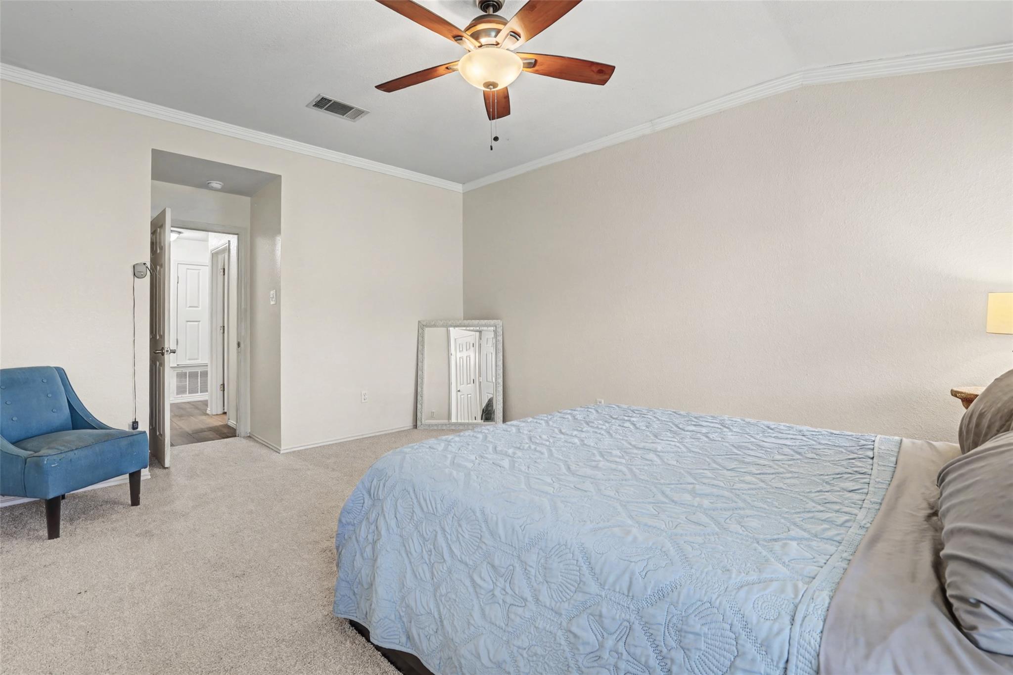 2604 Hutton Ln, Leander, TX 78641