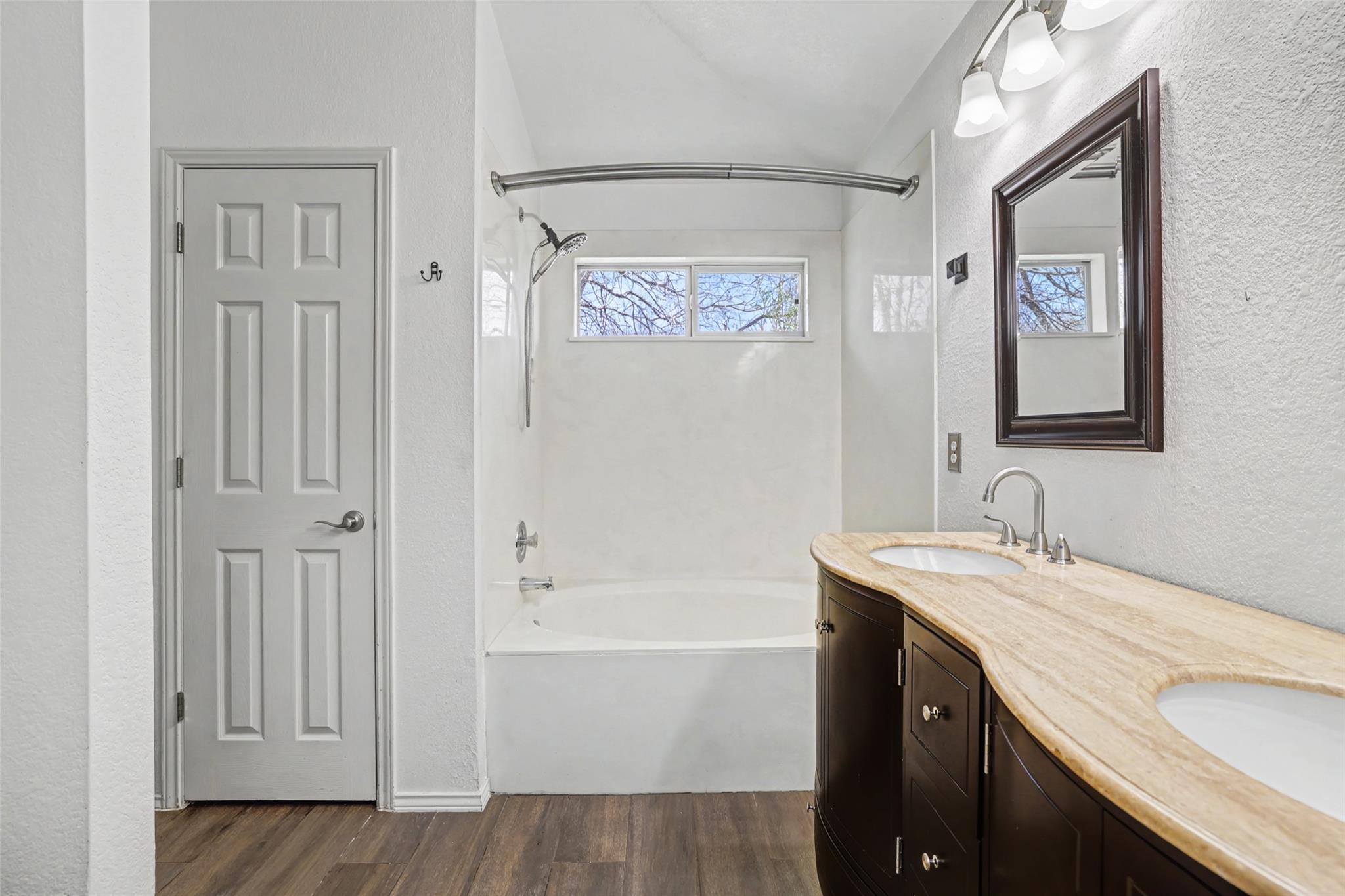 2604 Hutton Ln, Leander, TX 78641