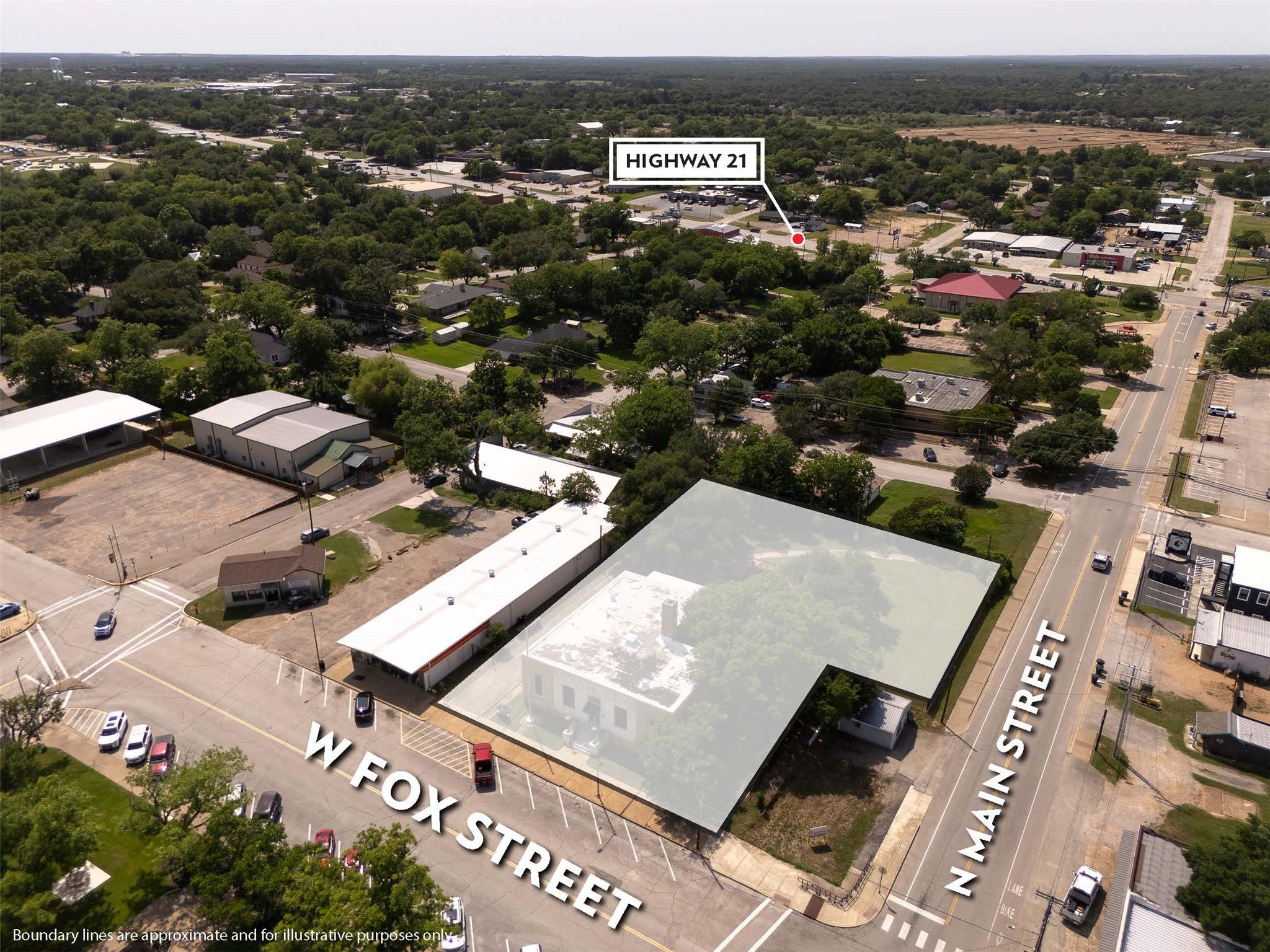 102 W Fox St, Caldwell, TX 77836
