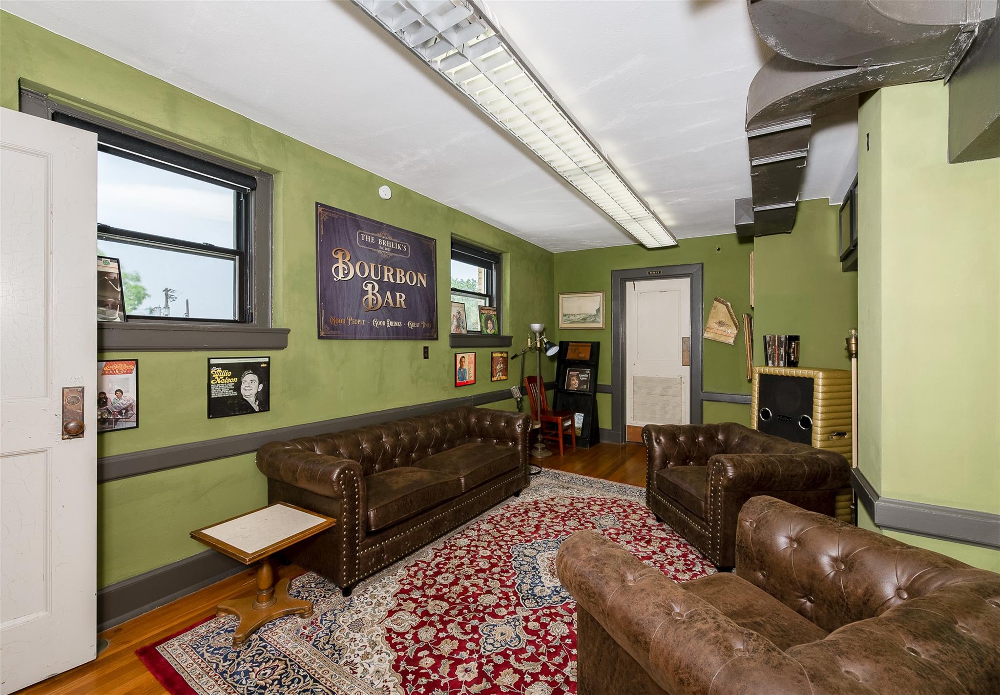 102 W Fox St, Caldwell, TX 77836