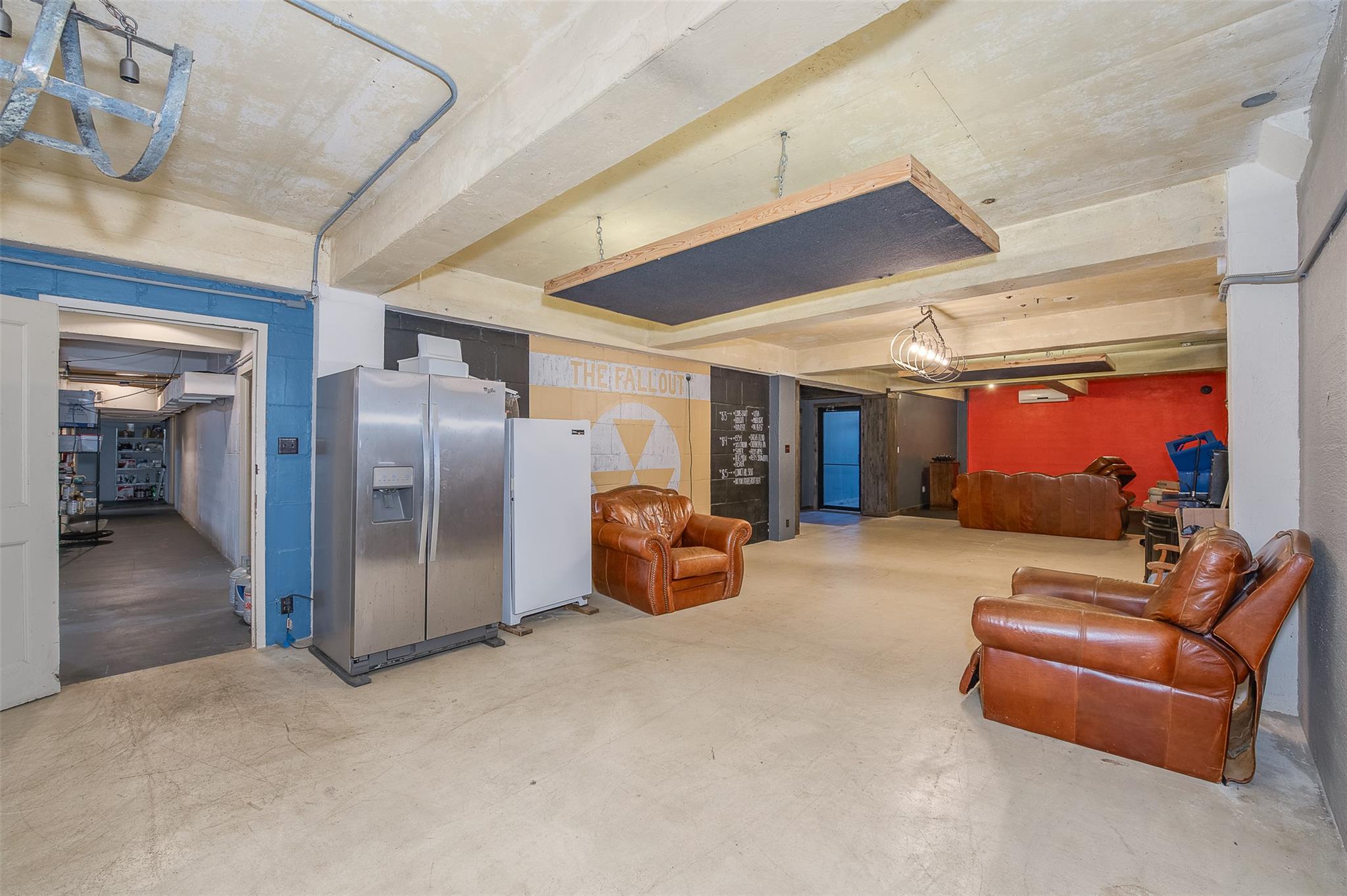 102 W Fox St, Caldwell, TX 77836