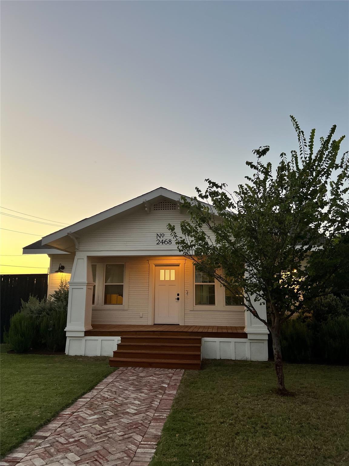 2468 Gruene Rd, New Braunfels, TX 78130