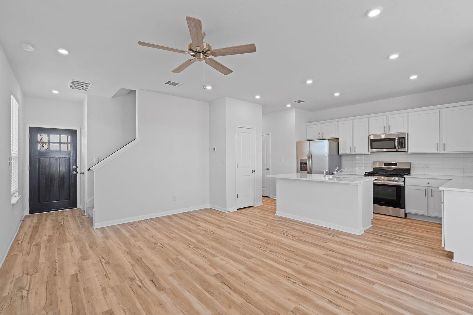 2212B Cornfield Dr, Pflugerville, TX 78660