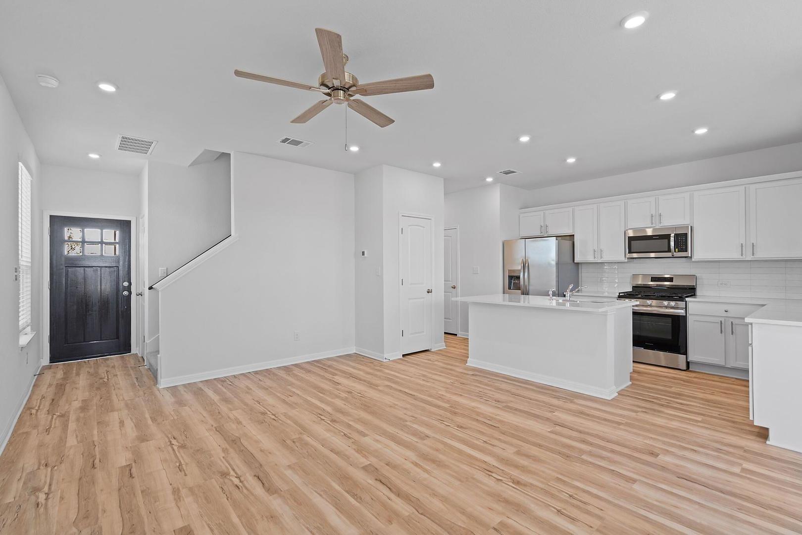 2212B Cornfield Dr, Pflugerville, TX 78660