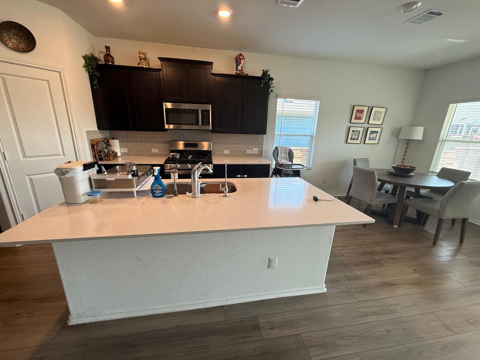 380 Mendoza, Kyle, TX 78640