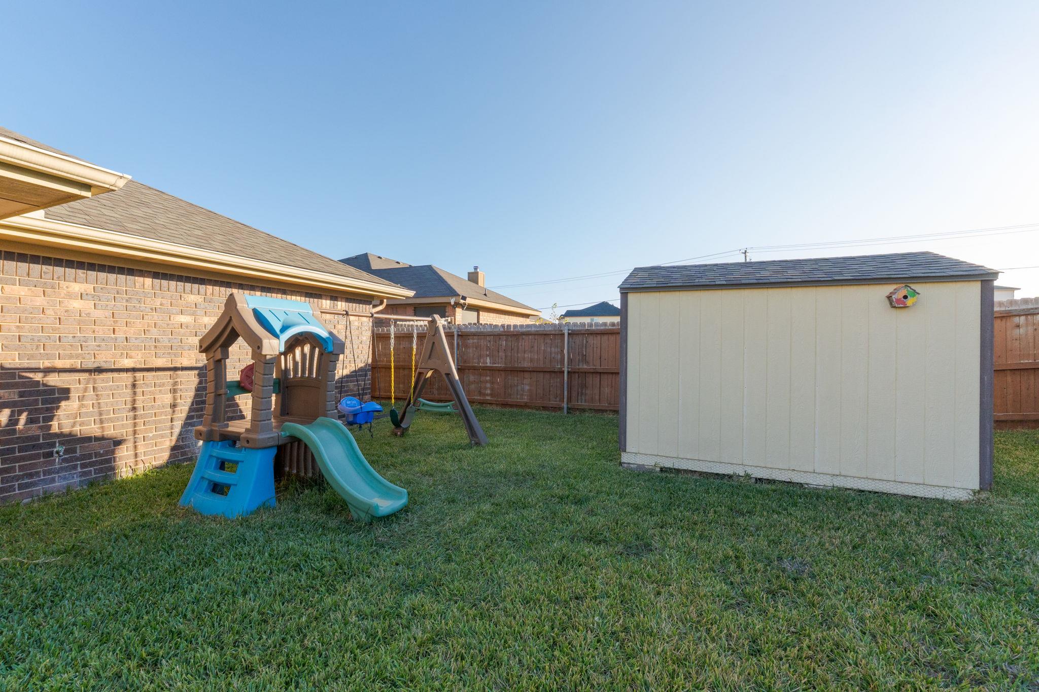 2403 Terry Dr, Copperas Cove, TX 76522