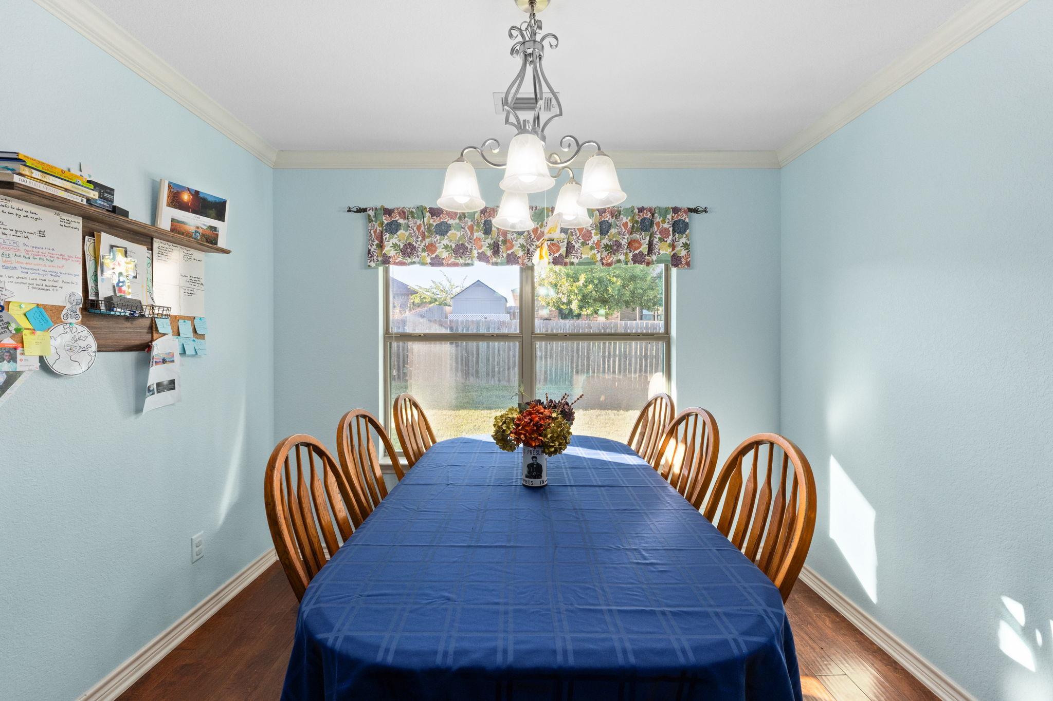 2403 Terry Dr, Copperas Cove, TX 76522