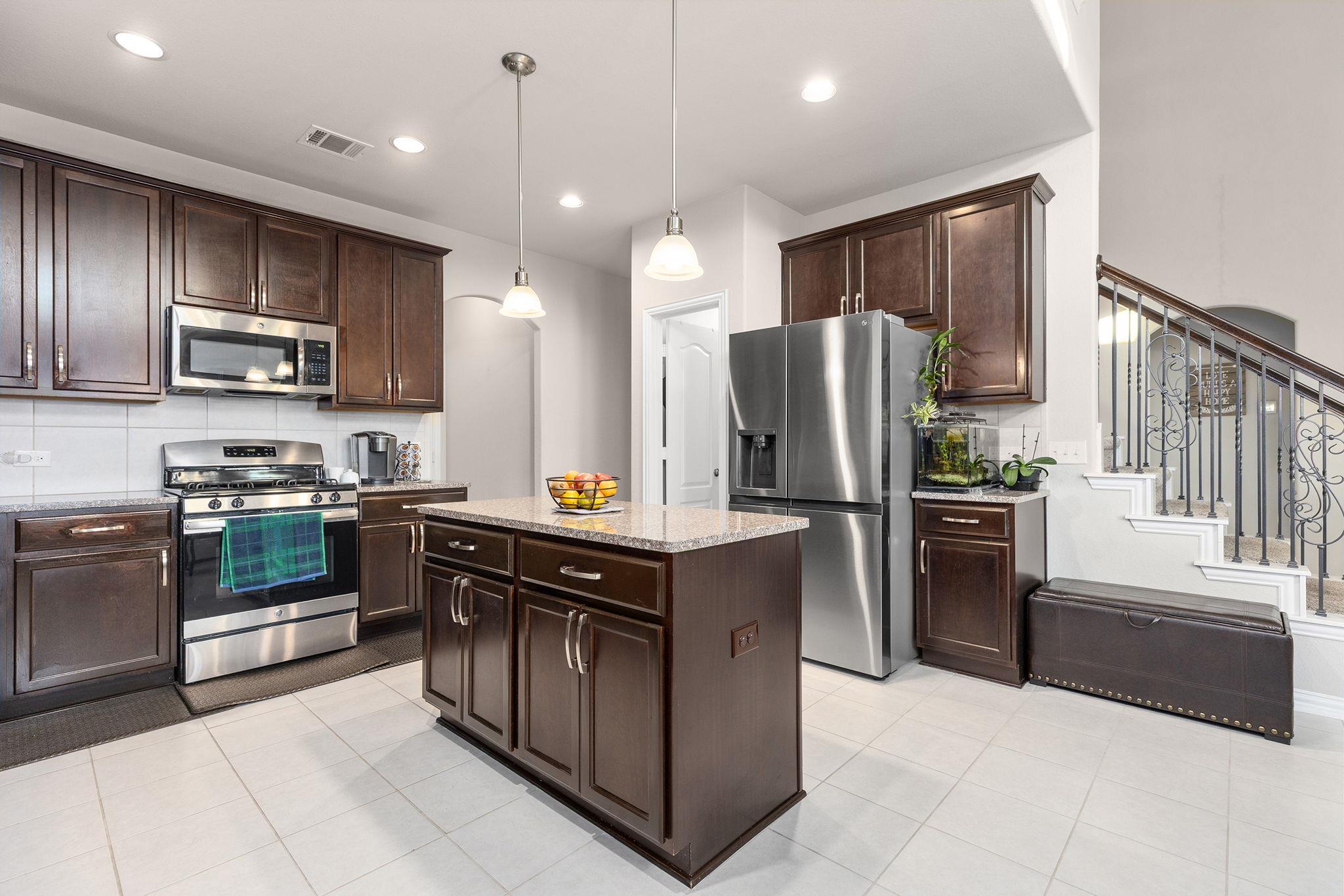 5925 Parma St, Round Rock, TX 78665