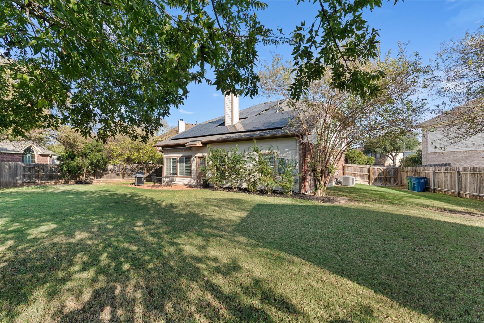 2910 S Phoenix Cv, Round Rock, TX 78665