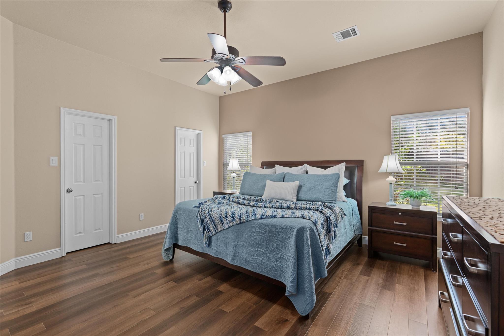 2910 S Phoenix Cv, Round Rock, TX 78665