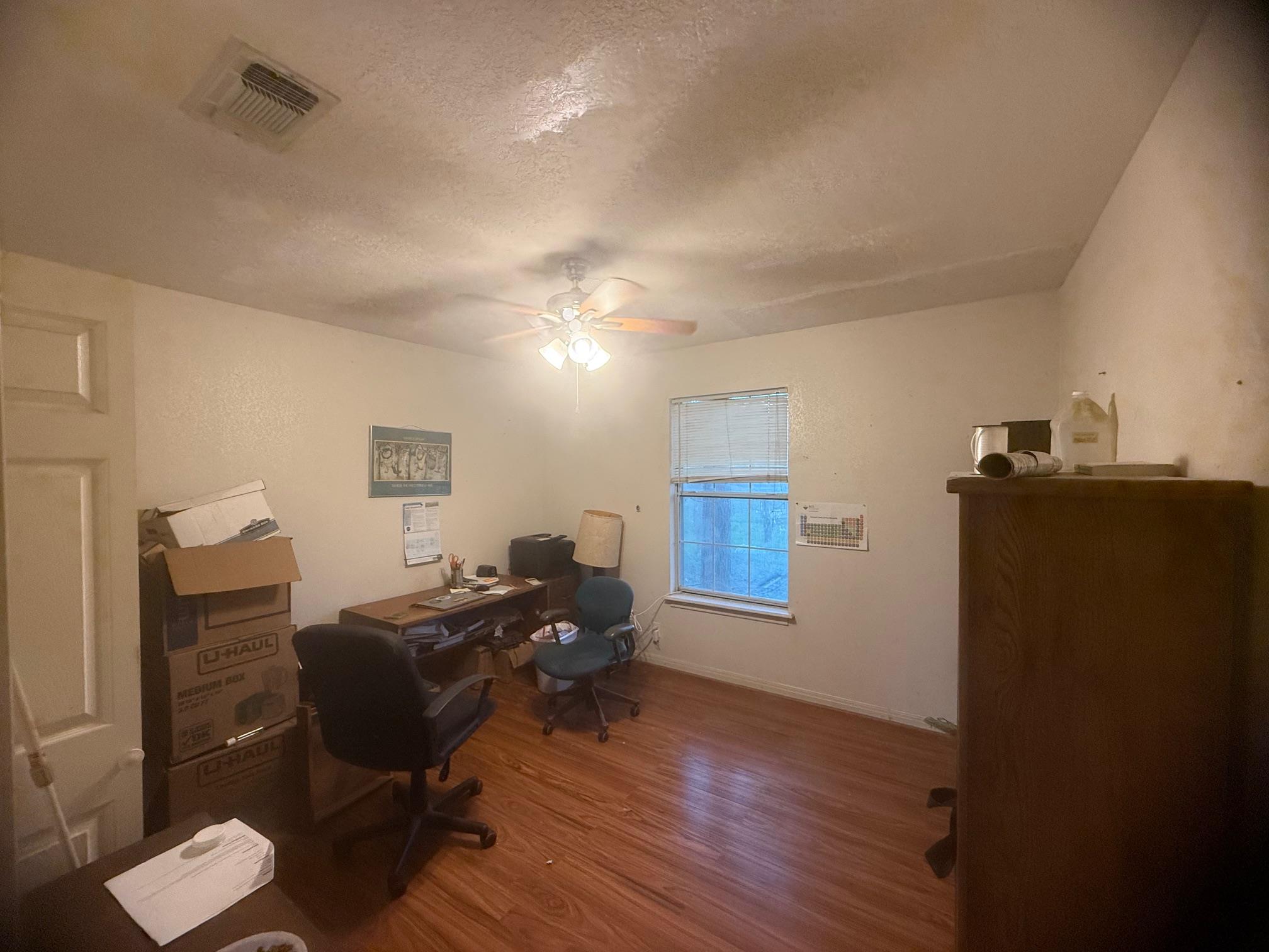 326 The Forest Rd, Dale, TX 78616