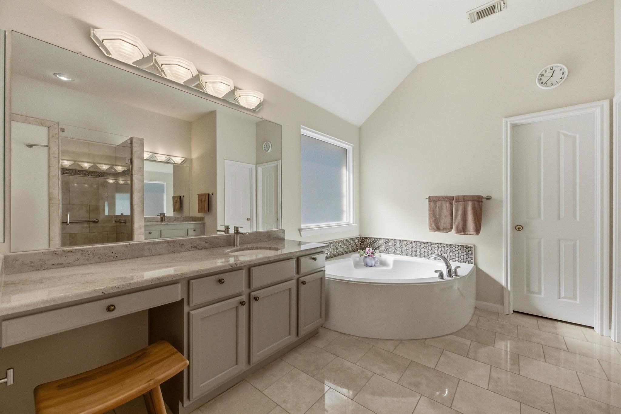 4705 Foster Ranch Rd, Austin, TX 78735