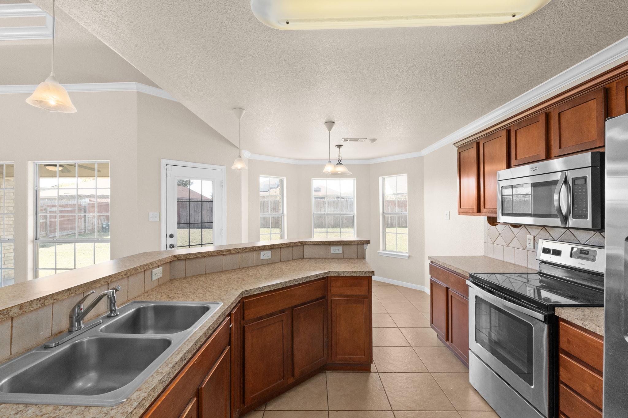 2409 Jake Dr, Copperas Cove, TX 76522