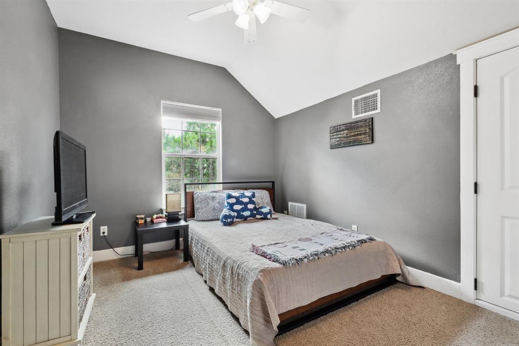 140 Onini Ct, Bastrop, TX 78602