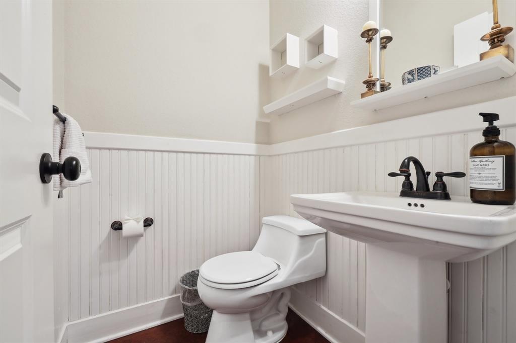 140 Onini Ct, Bastrop, TX 78602