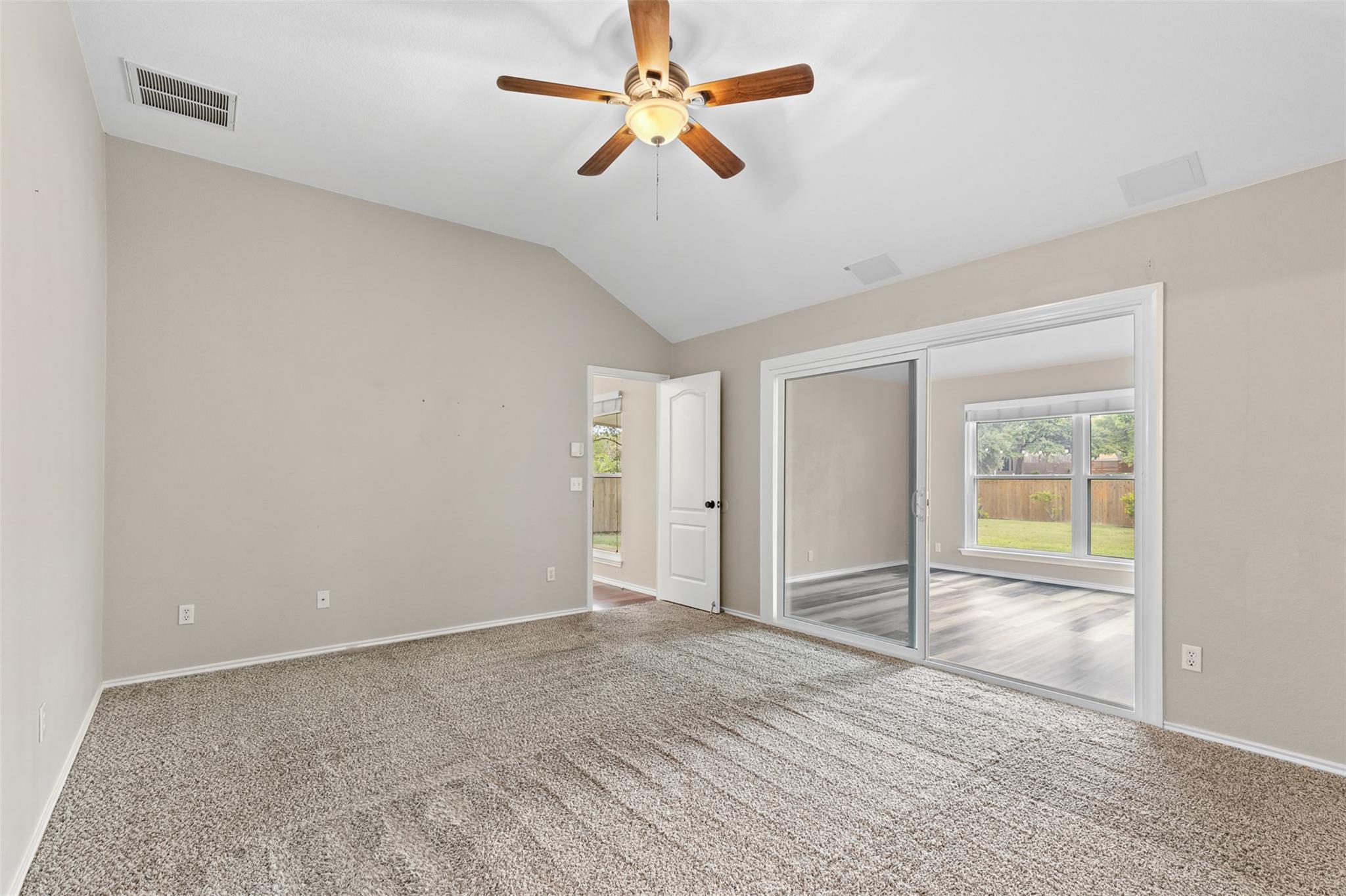 14915 Bescott Dr, Austin, TX 78728