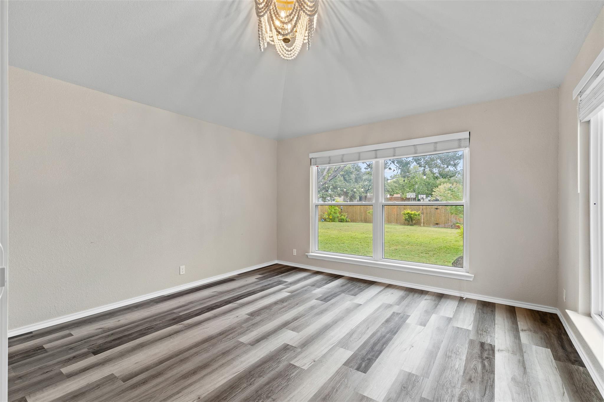 14915 Bescott Dr, Austin, TX 78728