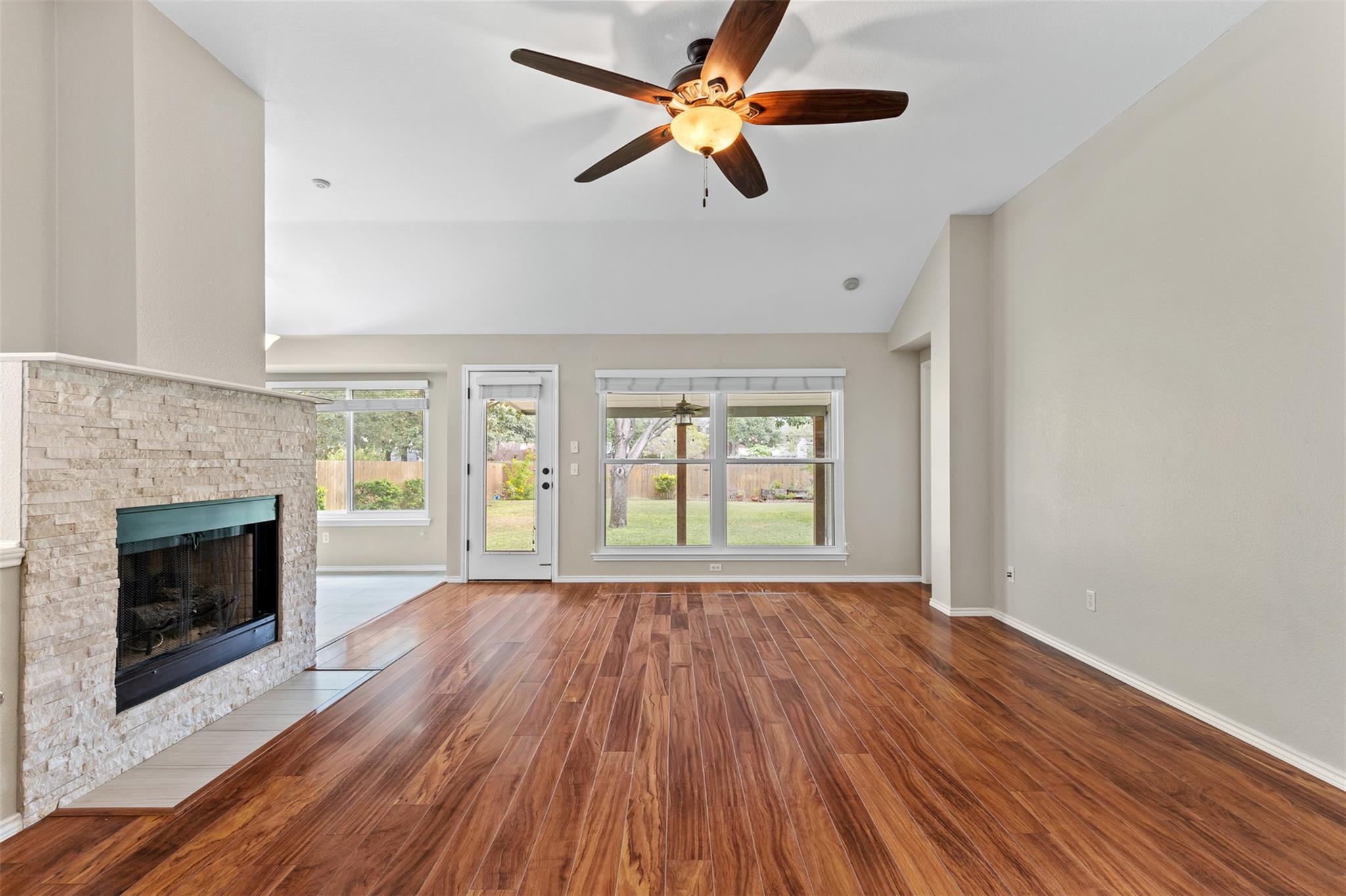 14915 Bescott Dr, Austin, TX 78728