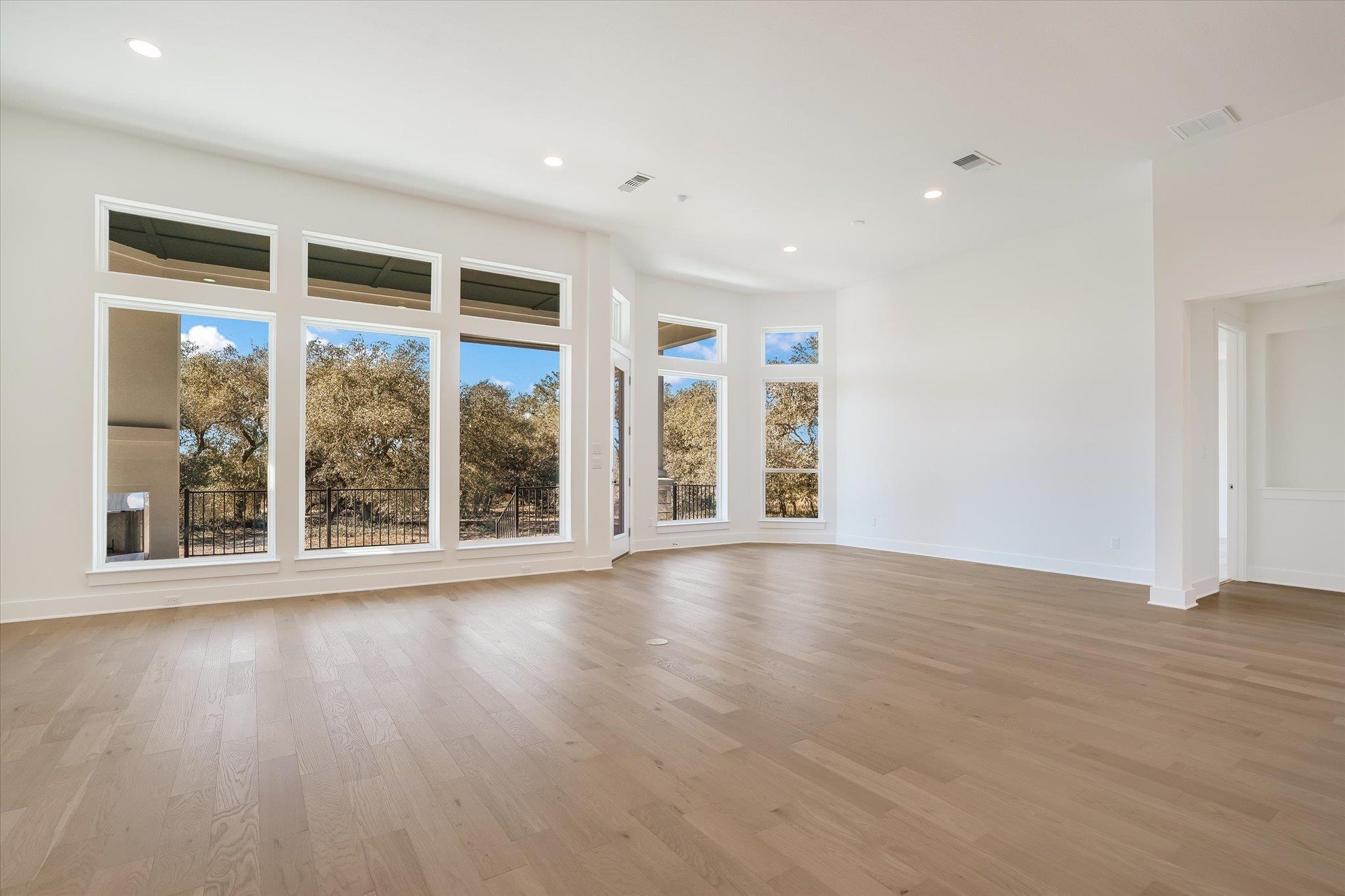 2813 Pale Branch Dr, Leander, TX 78641